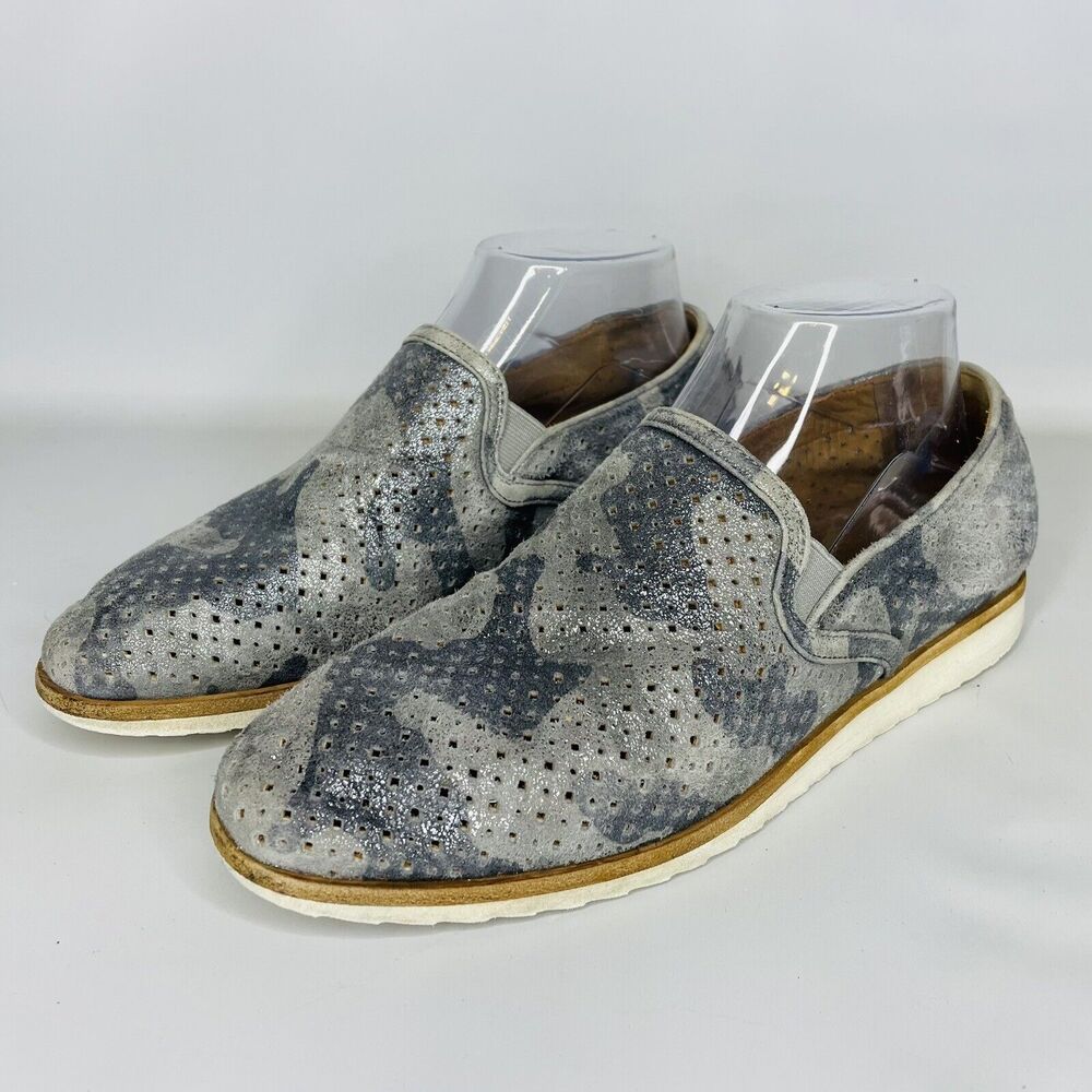 Trask Andi Perforated Metallic‎ Suede Loafer Flats in Pewter Camo Size 8 Comfort
